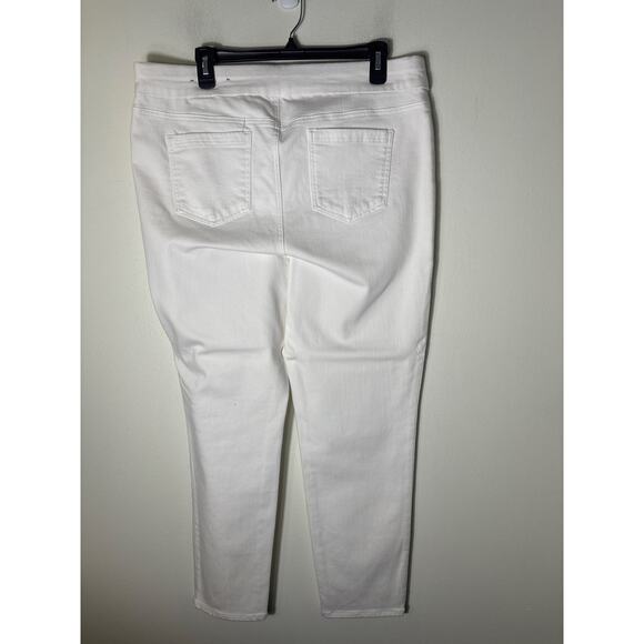 Chicos White Jegging Ankle Sz 14R - Picture 3 of 4